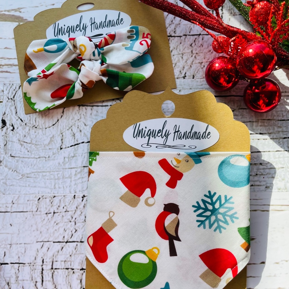 Bandana Set, Christmas presents pattern